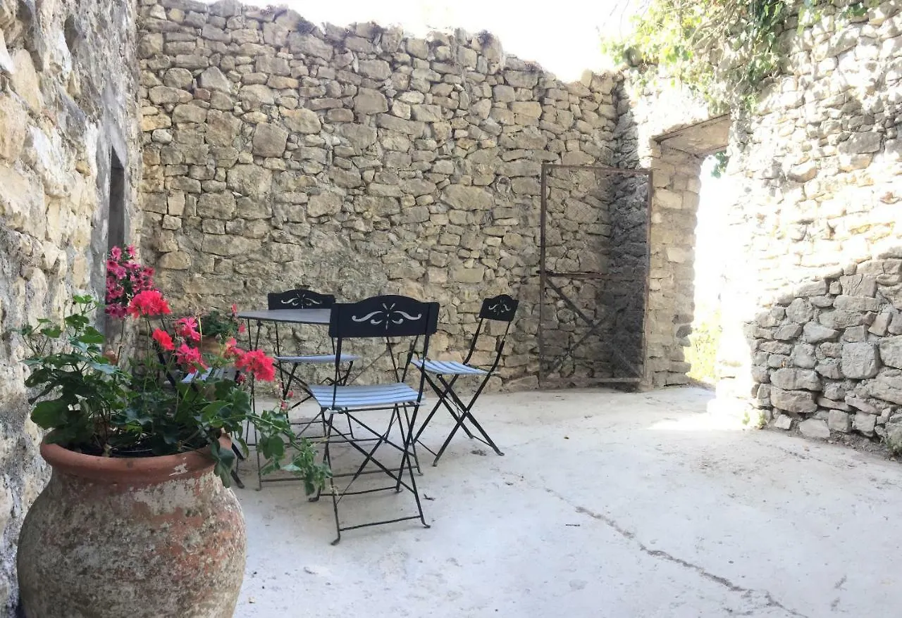 Holiday home Gorges Du Verdon Charme Et Authenticite Semaine Du Samedi Au Samedi En Juillet Et Aout Bargeme